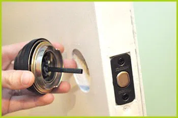 Expert Locksmith Services Valley Cottage, NY 845-236-5417 - 12-changing-locks